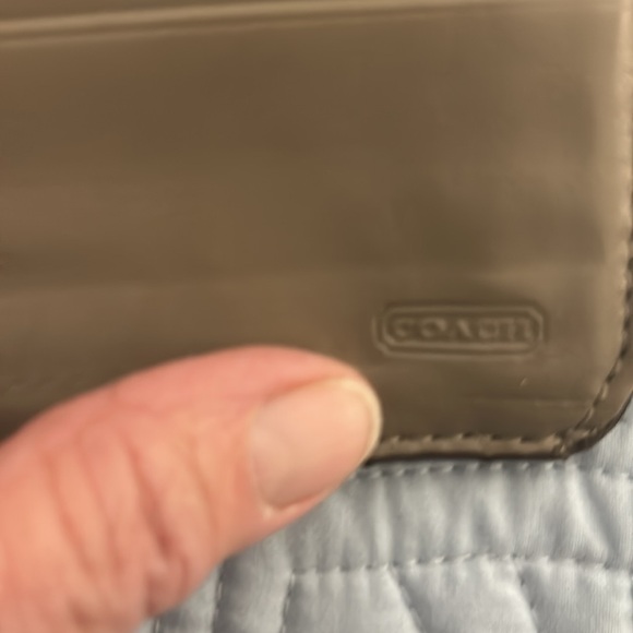 EUC Coach wallet. - Picture 4 of 7